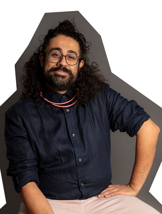 Professional photo of Adil Mansoor