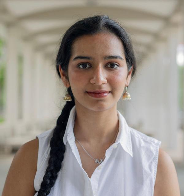 Headshots of Sunaina Singh