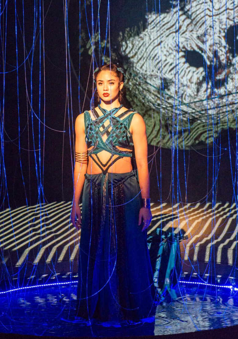 Mariana Garzon Toro in "Passage"